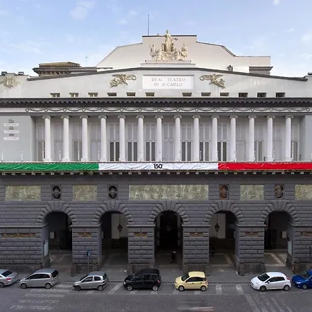 Chilometrozero Luxury Napels